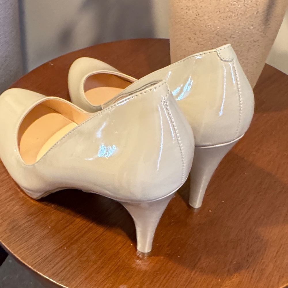 Marc Fisher Beige Women's Heels - Picture 3 of 6